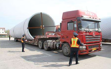 淳遠(yuǎn)國際物流對超長超限超重貨物運輸?shù)姆椒跋拗? height=